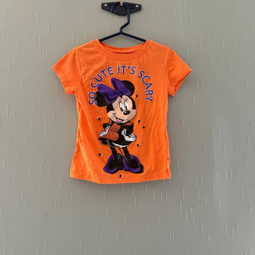 Girl's Minnie Mouse Halloween T-Shirt.  Disney Brand, size XS (4-5).